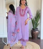 Lavender embroidered tesla suit set with floral organza dupatta