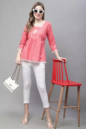 Peach women's pure cotton bandhej print short top