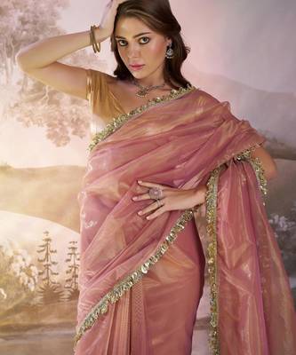 Peach embellished organza saree with blouse 3