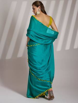 sea green solid chiffon saree with contrast blouse piece 5