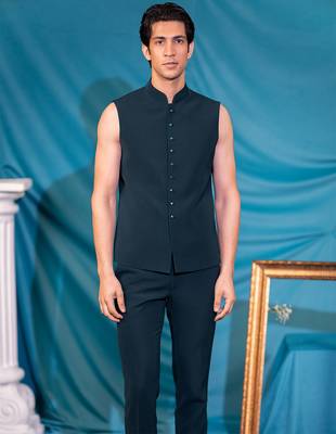 Green velvet jodhpuri suit with sequins and thread work 3