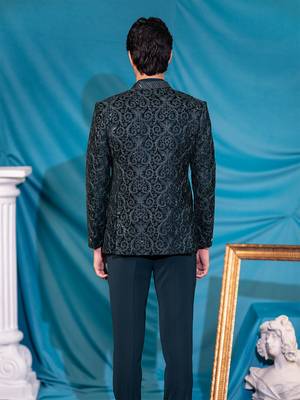 Green velvet jodhpuri suit with sequins and thread work 5