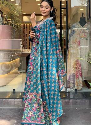 Women's  Cotton Printed Work Straight Kurta Pant and Dupatta Set 3