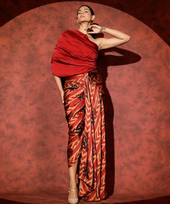 Red printed georgette gown 1