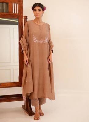 Chiku beaded bageecha suit set 1