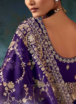 Voilet fancy hand work border with heavy designer blouse  wedding wear saree 5