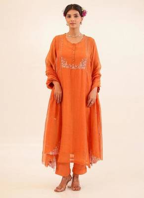Rust orange beaded bageecha suit set 1