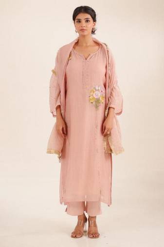 Twin bouquet peach suit set