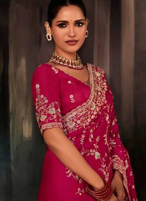 Raspberry fancy hand work border with heavy designer blouse  wedding wear saree 4