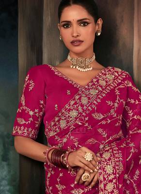 Raspberry fancy hand work border with heavy designer blouse  wedding wear saree 5