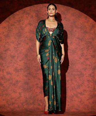 Green printed georgette gown 1