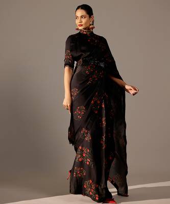 Black printed georgette saree 4
