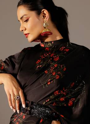Black printed georgette saree 5