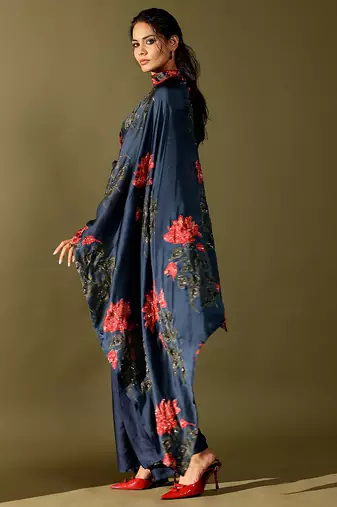 Blue embroidered georgette saree