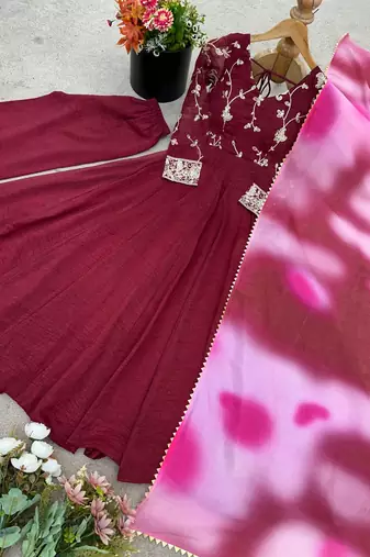 Designer Gown Suit Set Wedding Wear Beautiful Gown Set 