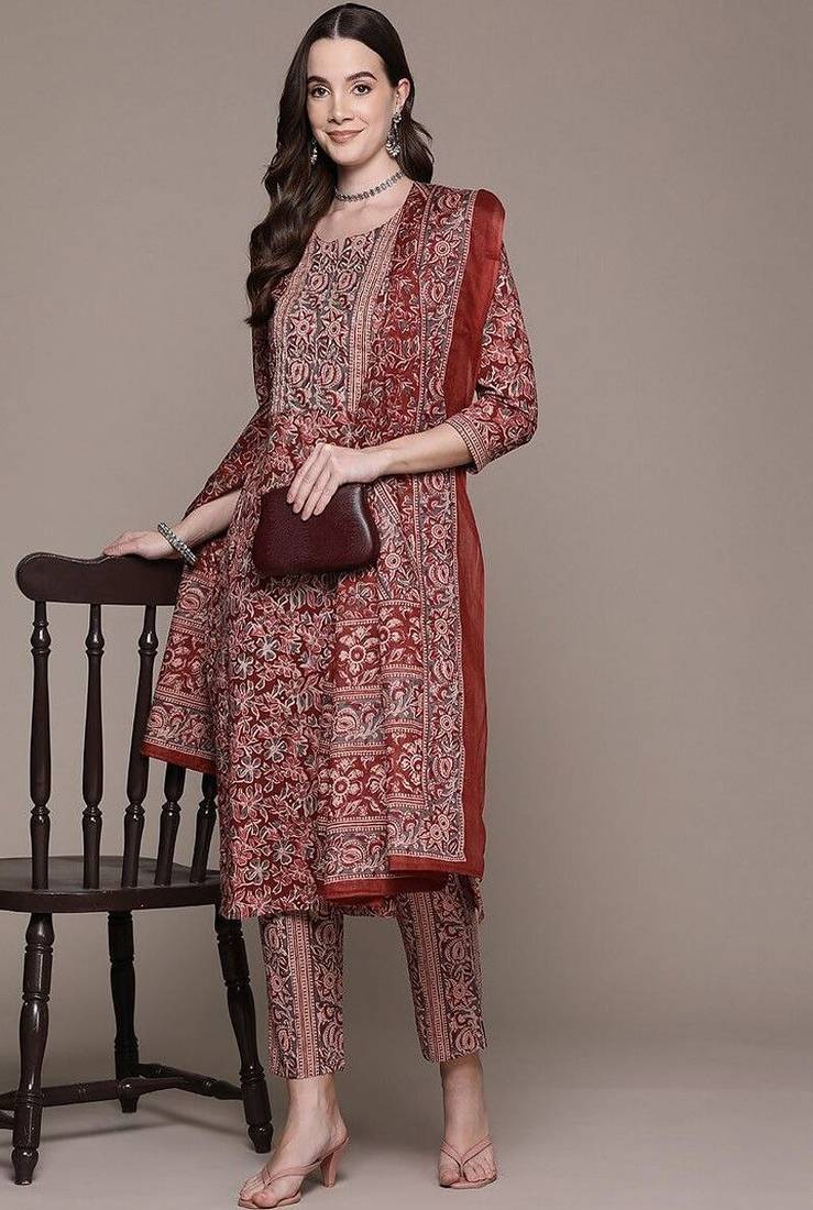 Women's printed kurta set with dupatta