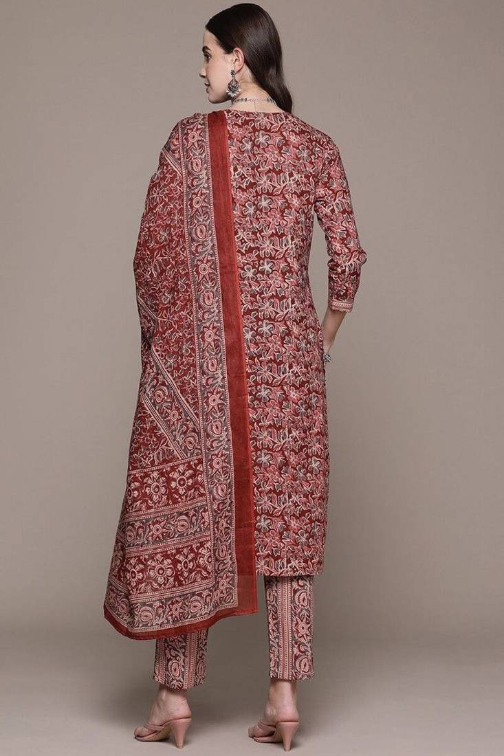 Women's printed kurta set with dupatta