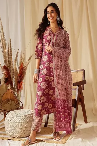 Women's casual wear kurta set with dupatta