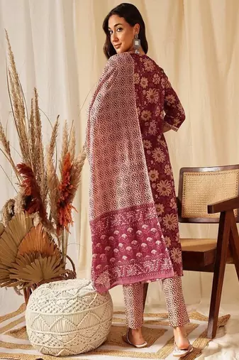 Women's casual wear kurta set with dupatta
