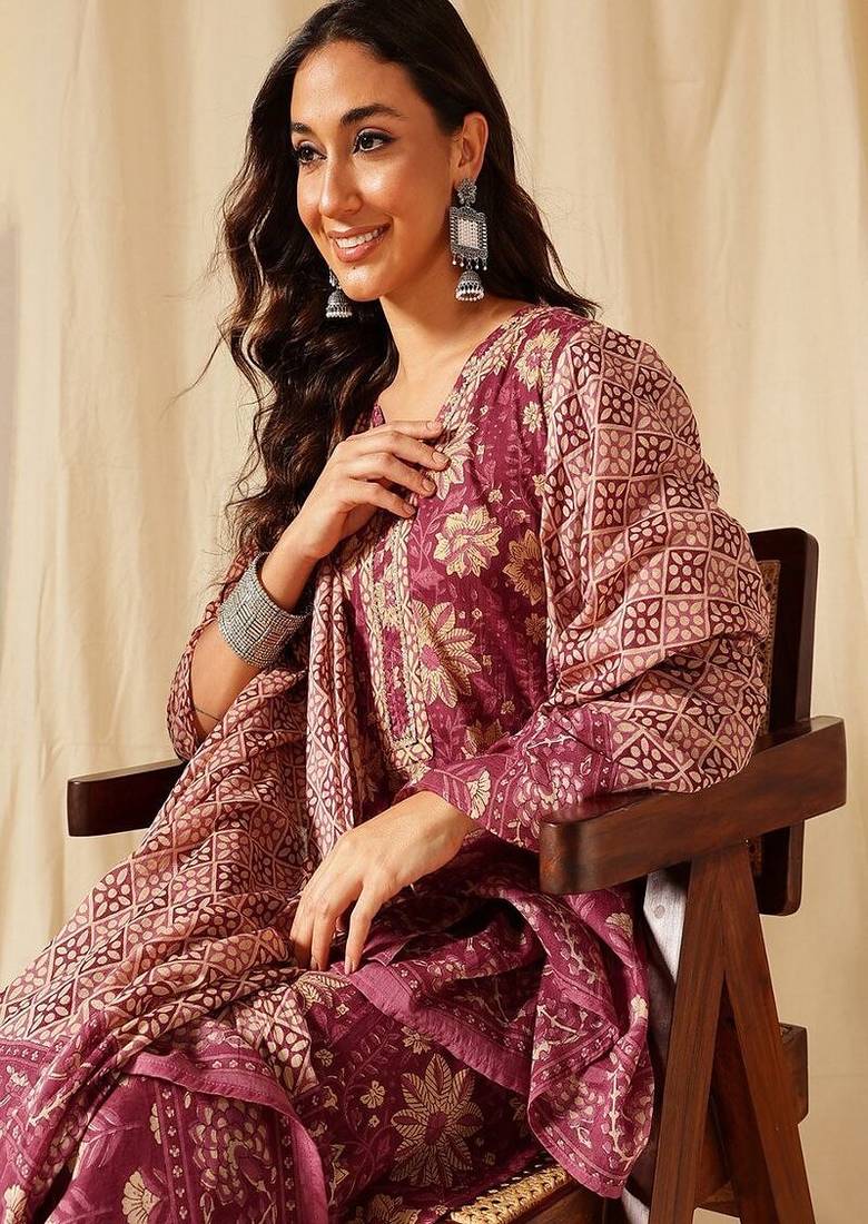 Women's casual wear kurta set with dupatta