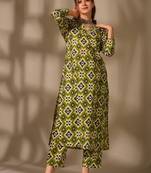 Floral printed v neck knee legth kurta set