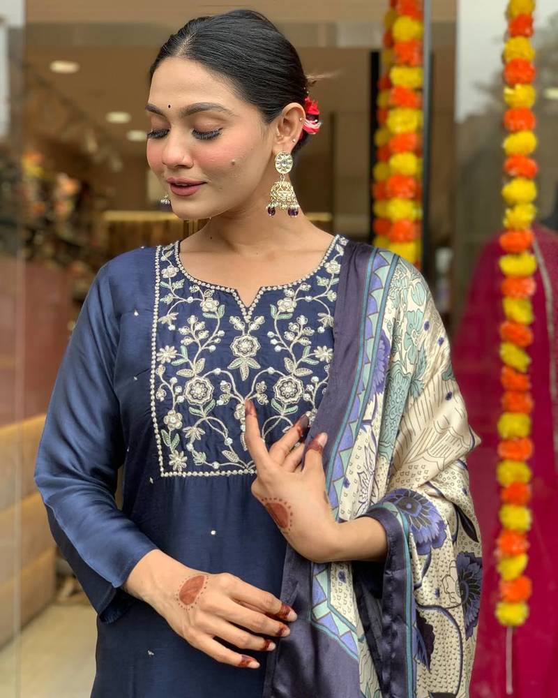 Women's Beautiful Viscose Chanderi Fabric Embroidery Work Straight Kurta Pant and Dupatta Set