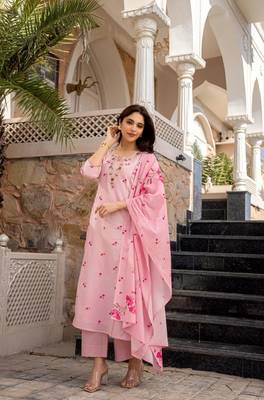  Chanderi Printed Work Straight Kurta Pant and Dupatta Set 3