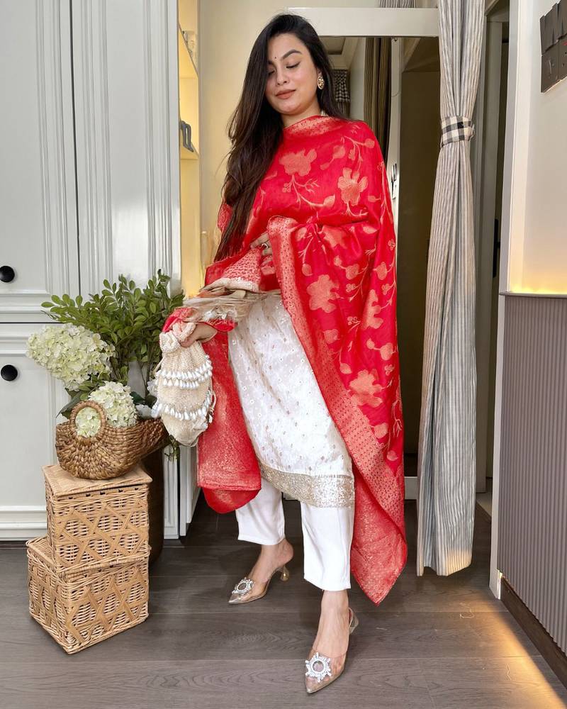 Women's Beautiful Chanderi Jacquard Fabric Embroidery Work Straight Kurta Pant and Dupatta Set