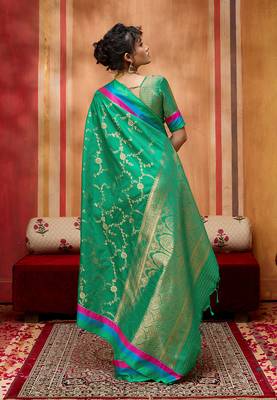 sea green zari weaving silk blend saree 3