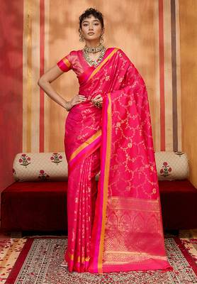 rani pink zari weaving silk blend saree 1