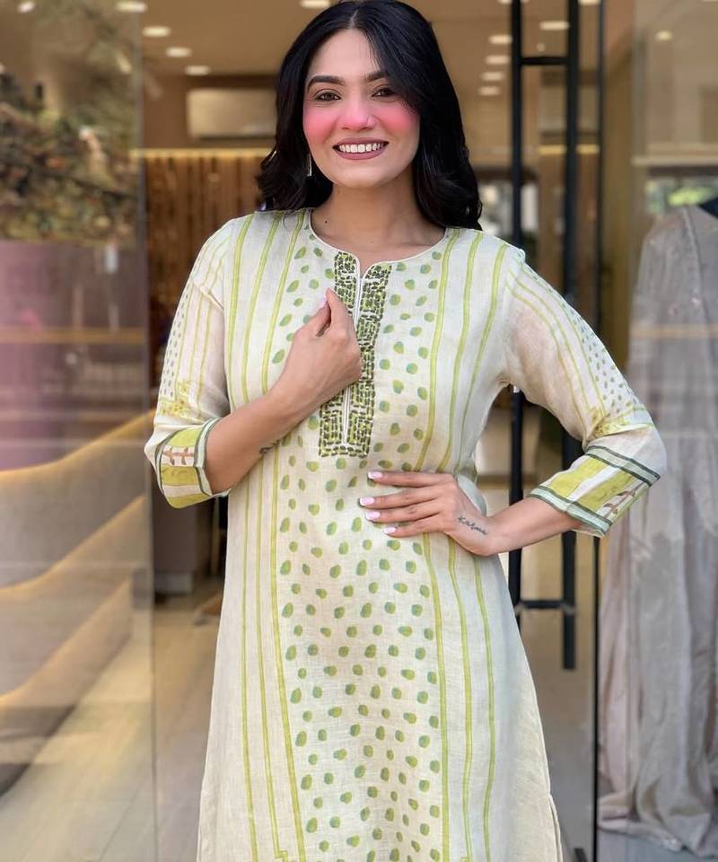 Women's Gorgeous Linen Silk Fabric Embroidery Work Straight Kurta Pant and Dupatta Set