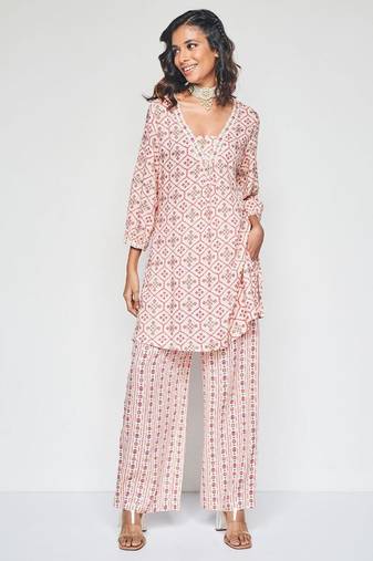 Floral printed v neck kurta set for women