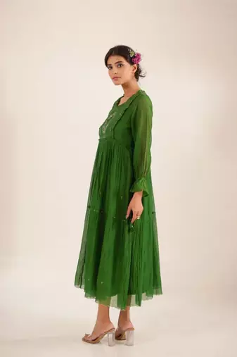 Bottle green victorian sparrow