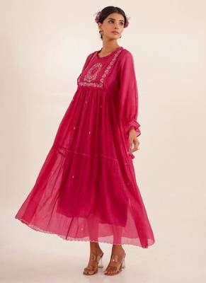Rani pink victorian sparrow dress 4