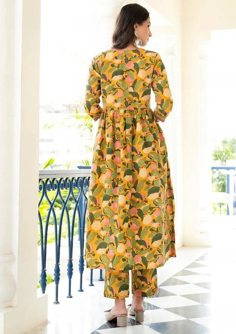 Women's flared anarkali kurti and pant with dupatta