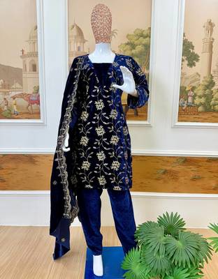 Blue velvet fornt embroidery work kurta with bottom & dupatta 3