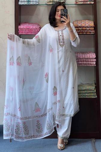 Women's Gorgeous Georgette Butti Fabric Embroidery Work Straight Kurta Pant and Dupatta Set