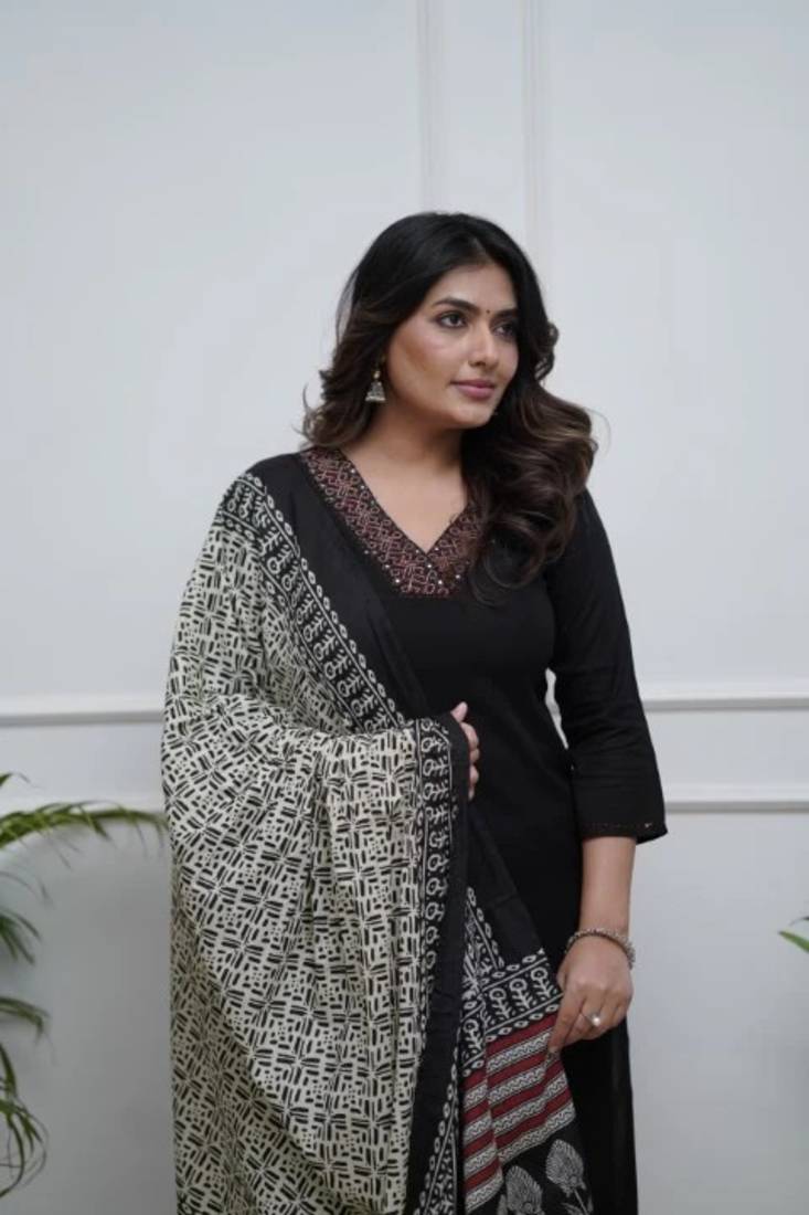 Women's Gorgeous Parmpara Fabric Embroidery Work Straight Kurta Palazzo and Dupatta Set