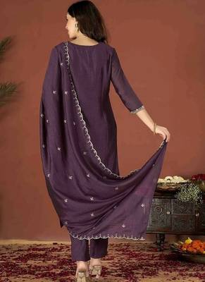 Women's  Vichitra Embroidery Work Straight Kurta Pant and Dupatta Set 4