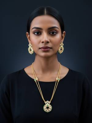 Handcrafted polki delicate brass necklace set with golden plating 2