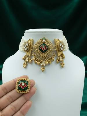 Handcrafted fusion brass choker with beaded cheed design 4