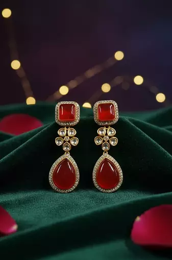 Royal red & pearl golden plated handcrafted necklace set