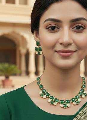 Golden plated precious stone necklace set with green quartz & pearl drops 1