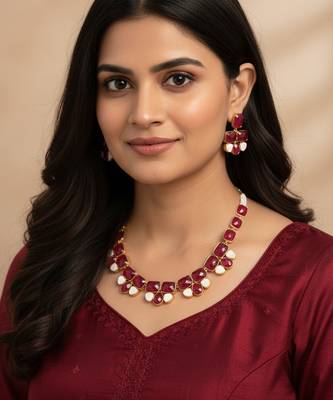 Golden plated precious stone necklace set in red strawberry quartz & amethyst finish 2