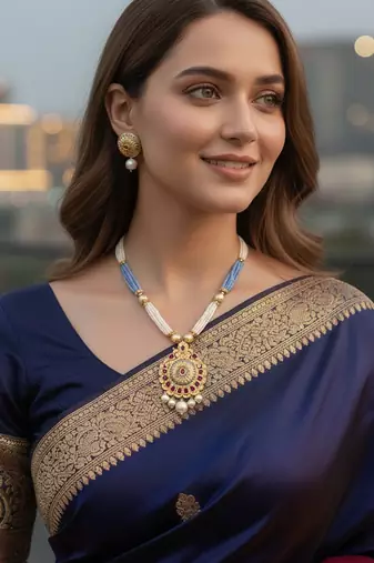 Handcrafted traditional kundan & polki pendant set with onyx beading