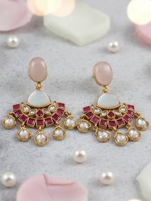 Golden plated semi-precious stone necklace set with kundan touch 3
