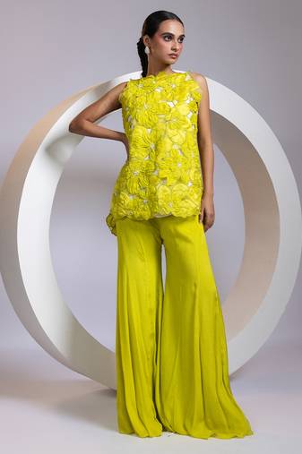 Green embroidered crepe co ord set