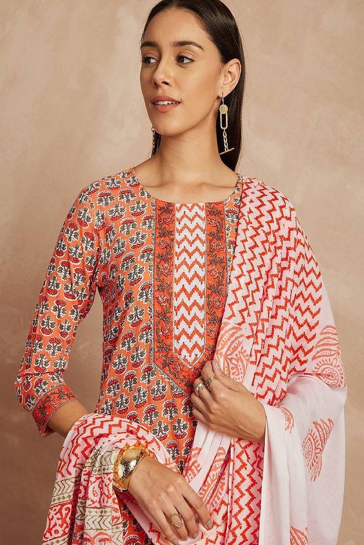 Orange color ethnic motifs printed pure cotton straight kurta & trousers with dupatta