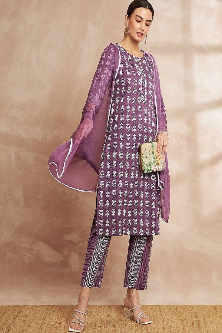 Purple color ethnic motifs printed regular pure cotton kurta with trousers & with dupatta