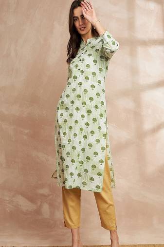 Green color floral printed straight pure cotton kurta
